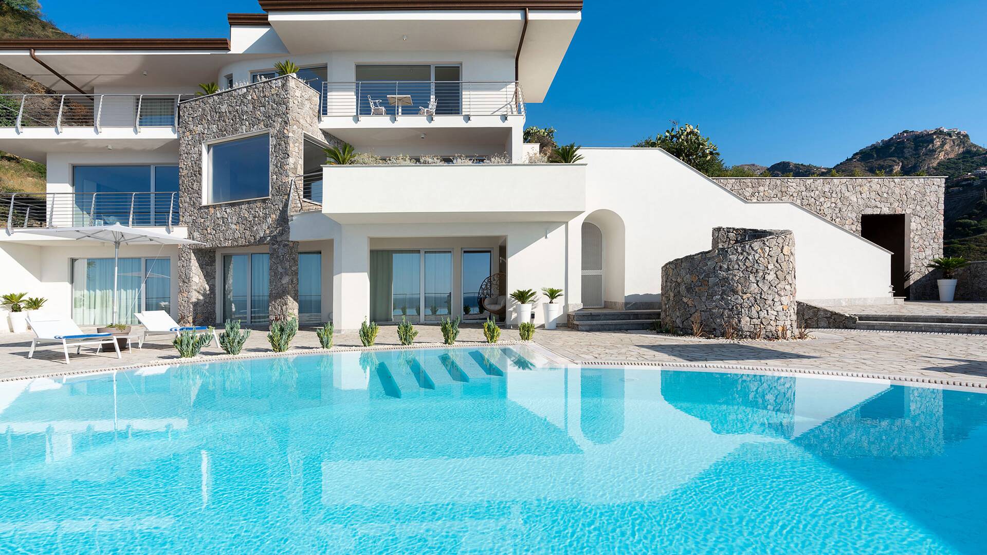 luxury villa Diodori