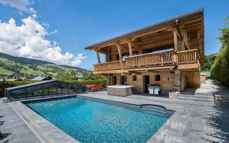 luxury alpine ski resort Chalet Sapin Rouge for rent in Megève, French Alps