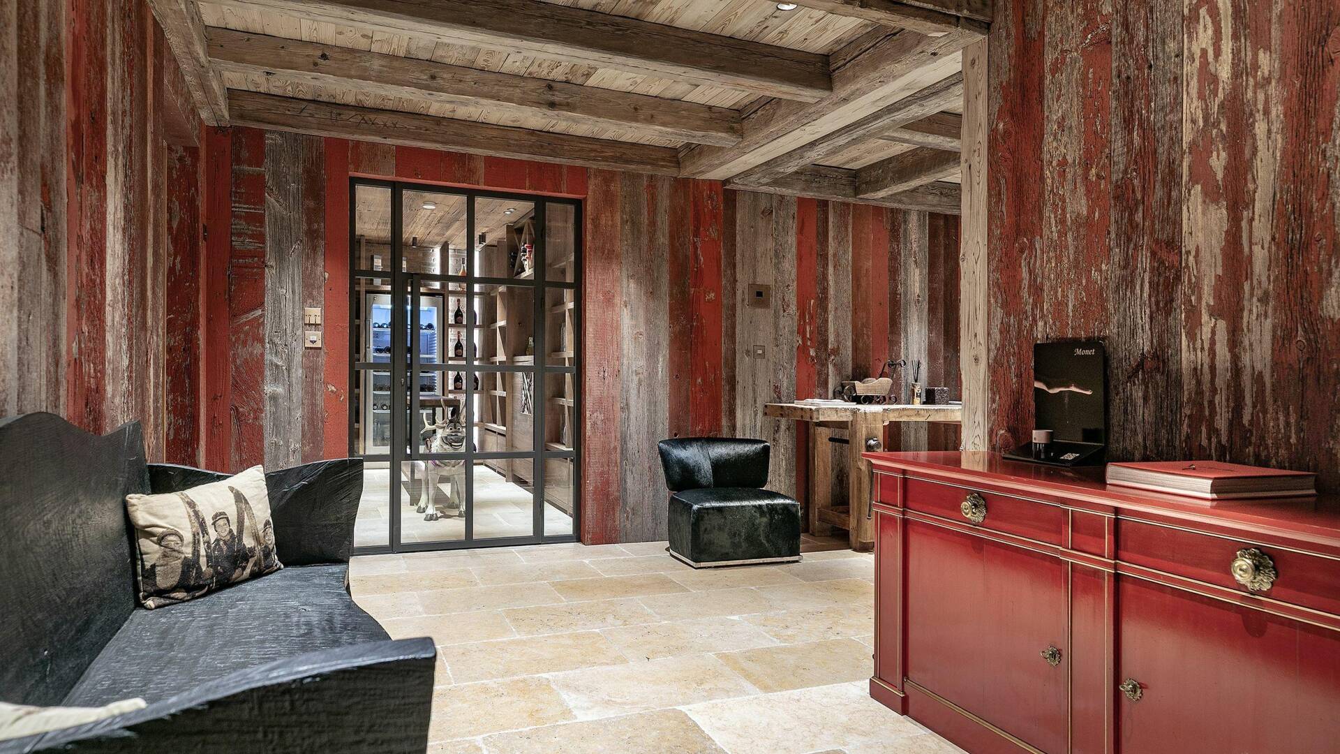 luxury ski resort Chalet Amaranthe for weekly rentals in Courchevel, France