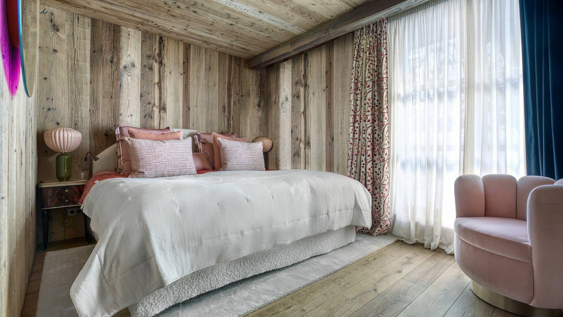 double bedroom