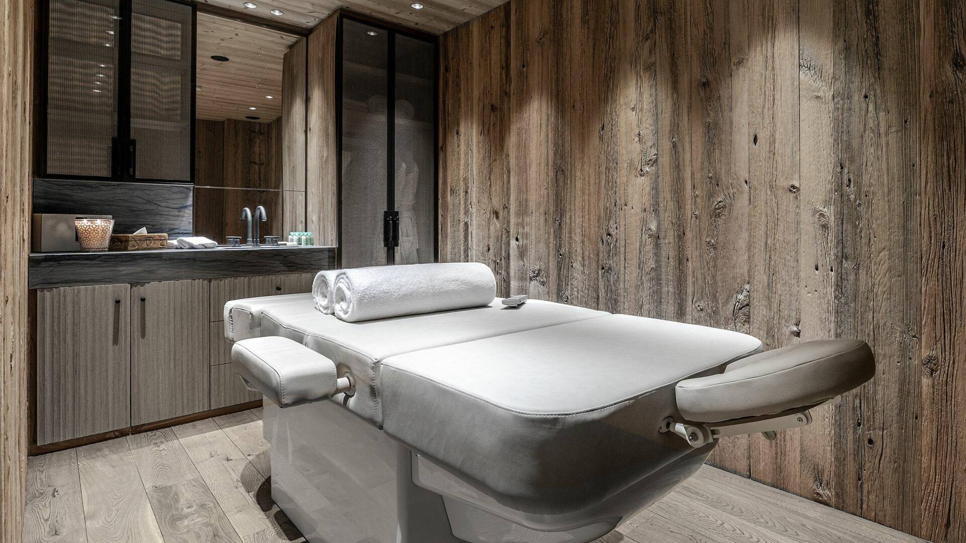massage room