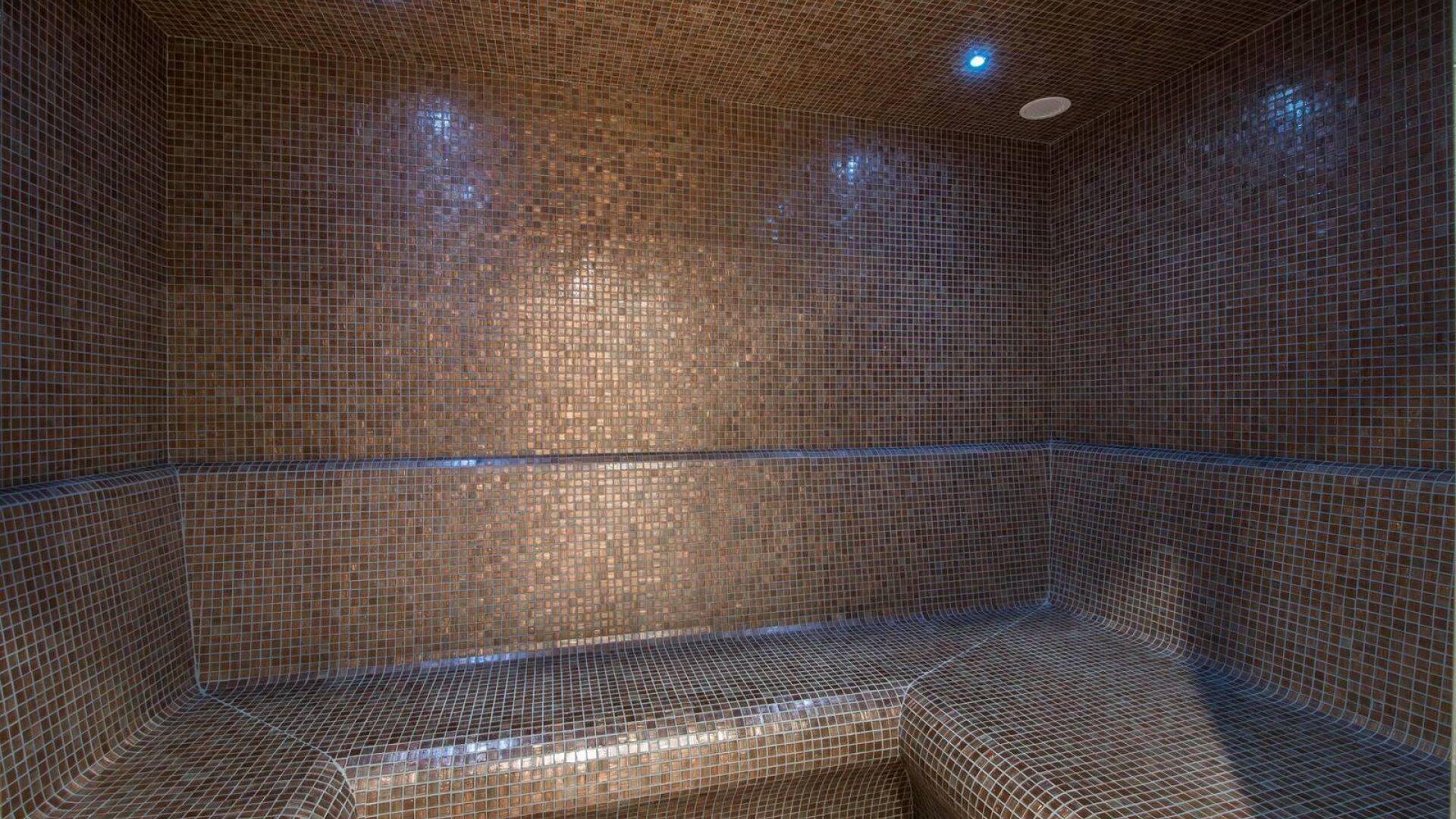 luxury ski resort Chalet Mauriac for weekly rentals in Courchevel 1850, French alps