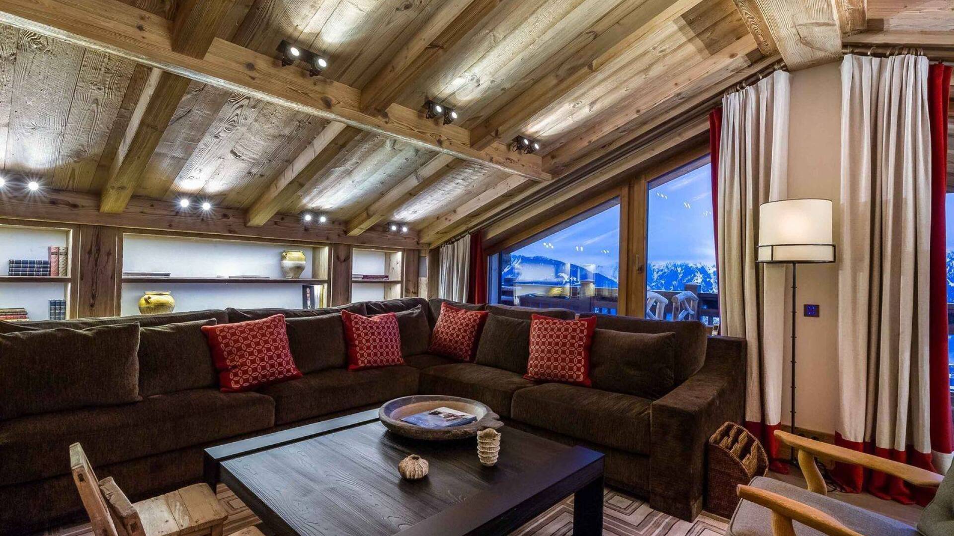 luxury alpine retreat chalet for weekly rentals in Courchevel, French Alps