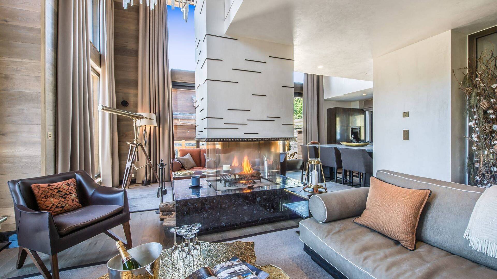 luxury alpine retreat chalet Cèdre Rouge for weekly rentals in Courchevel, France