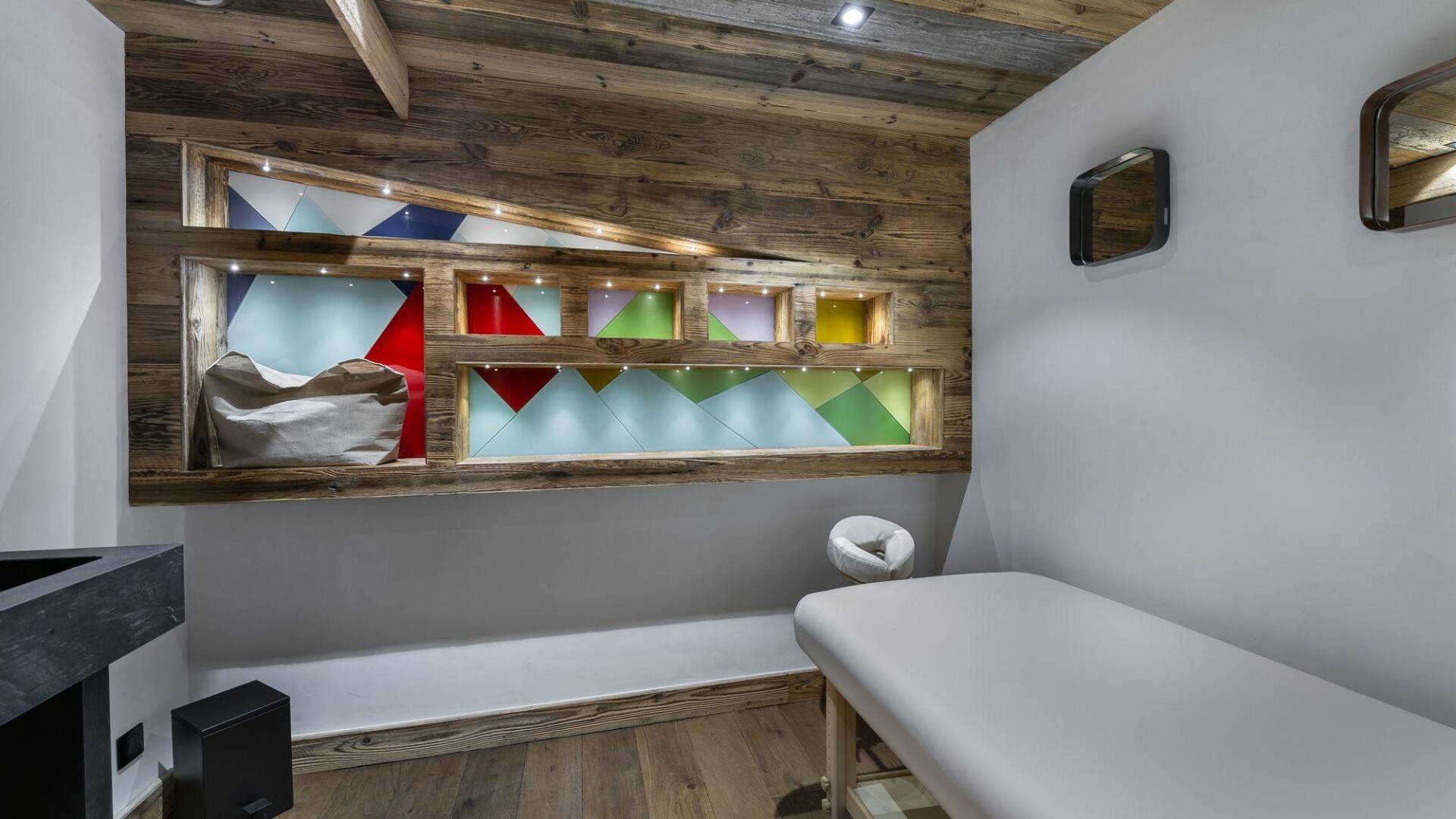 massage room