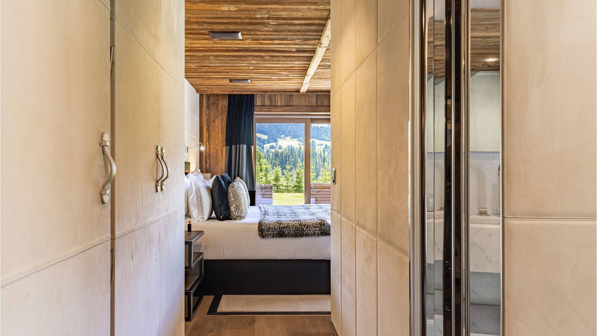 double bedroom