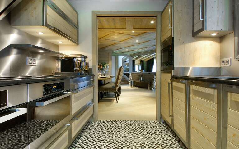 gourmet and modern kitchen