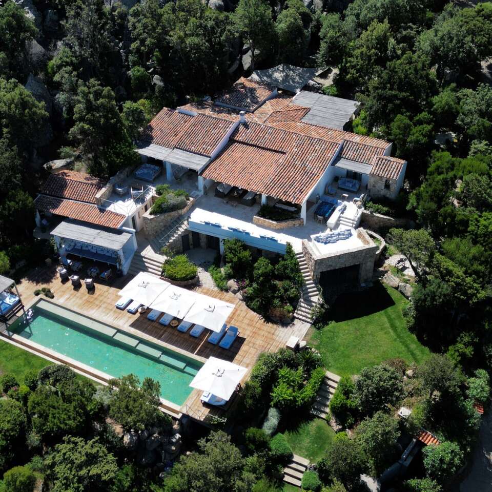 view around luxury vacation villa Virgo  for weekly rentals in Sardinia