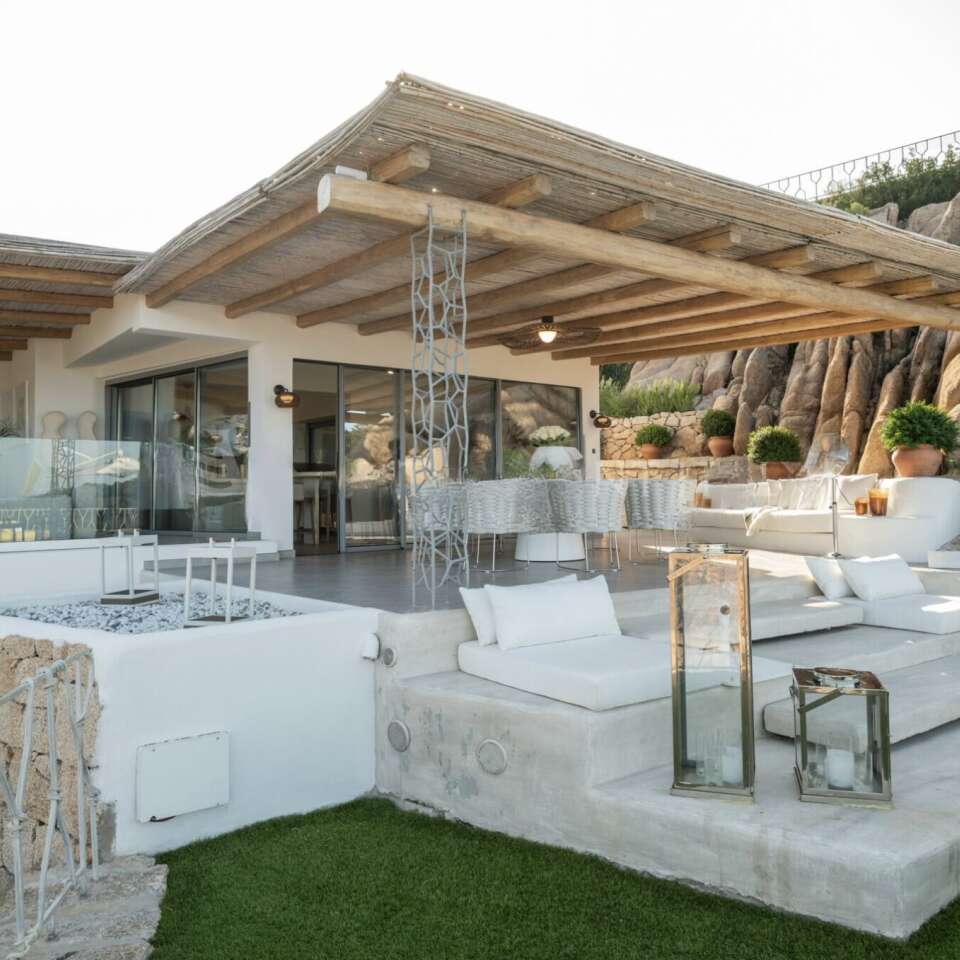 alfresco pergola of villa Orione