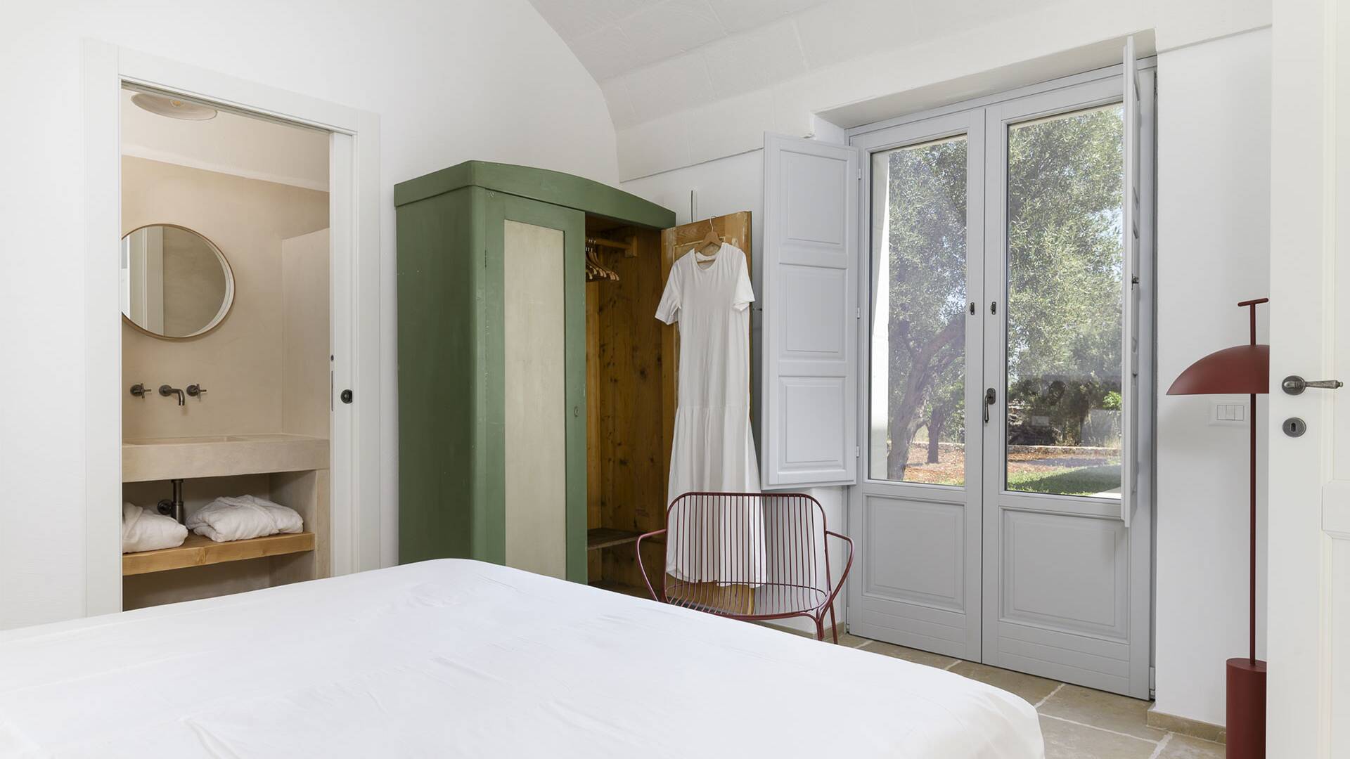 main villa, bedroom 1