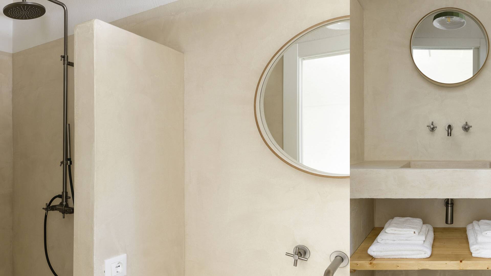en suite bathroom
