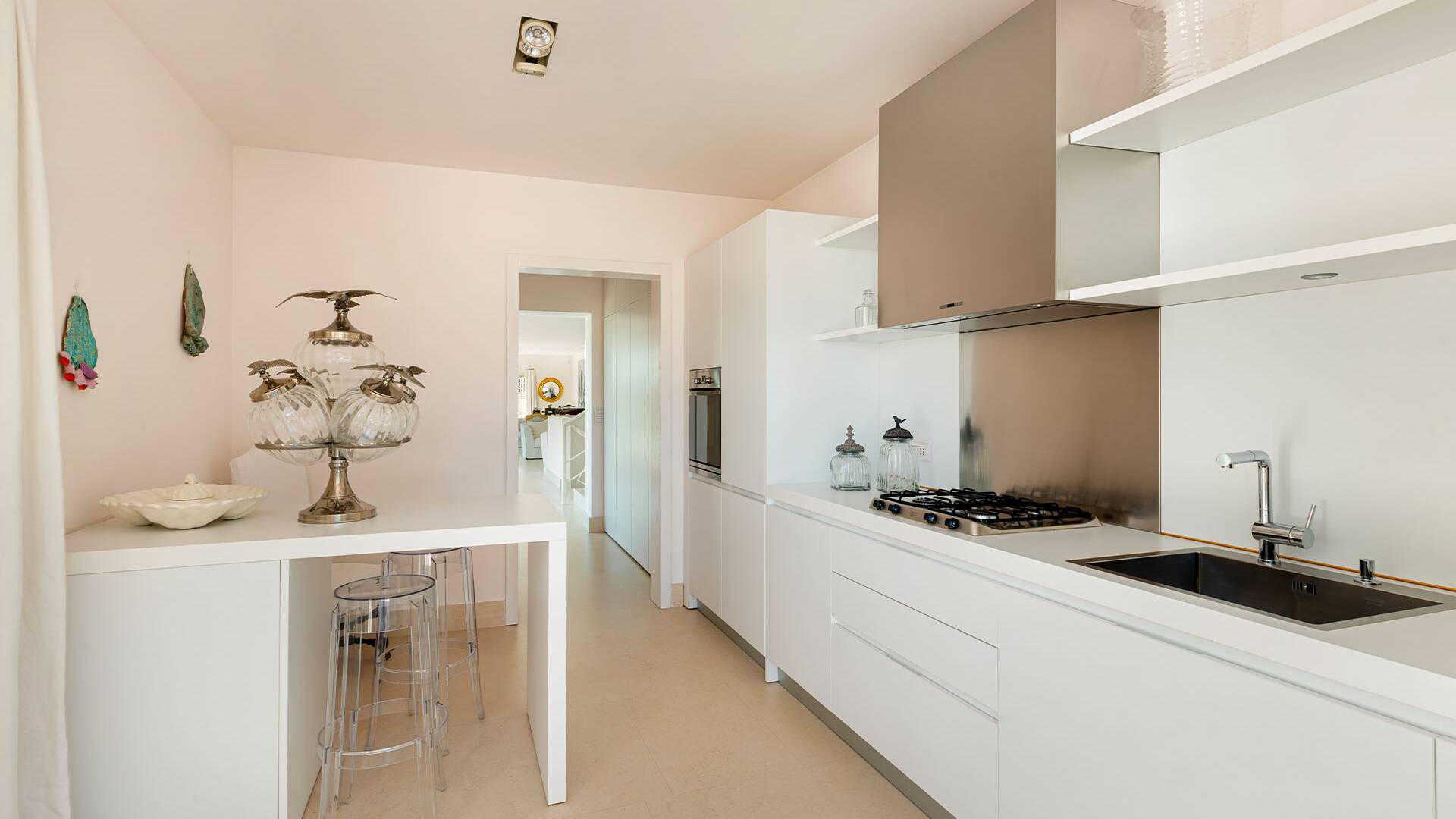 guest house, kitchenette