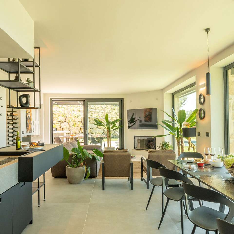 living room with kitchen and dining table