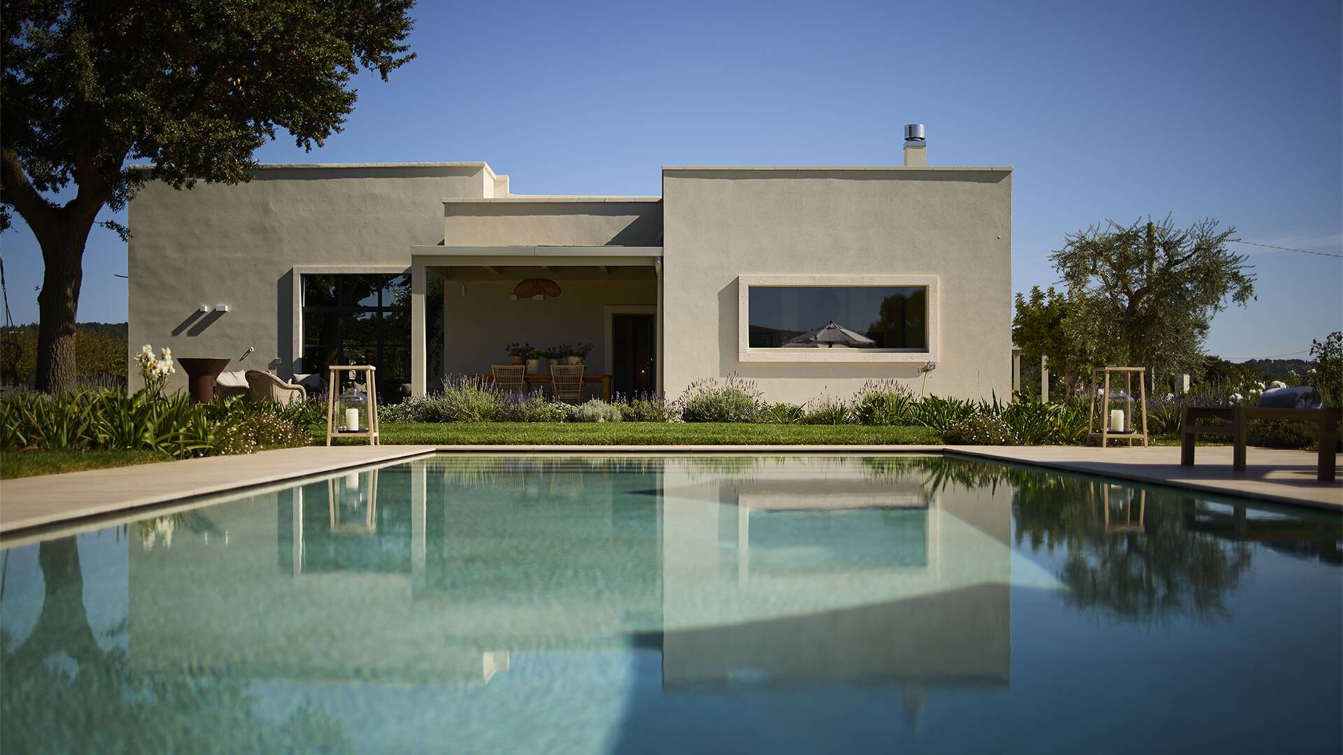 luxury vacation villa Palmea for weekly rentals in Puglia
