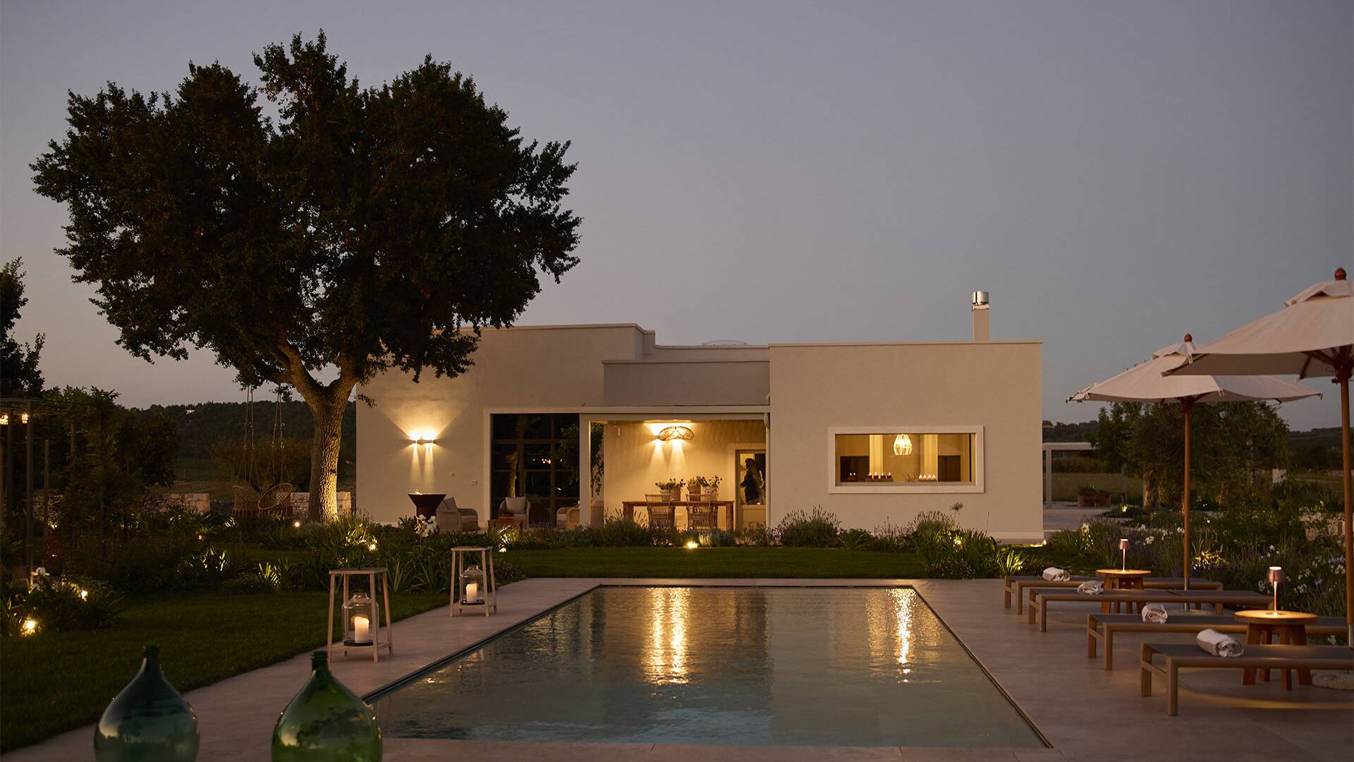 luxury vacation villa Palmea for weekly rentals in Puglia