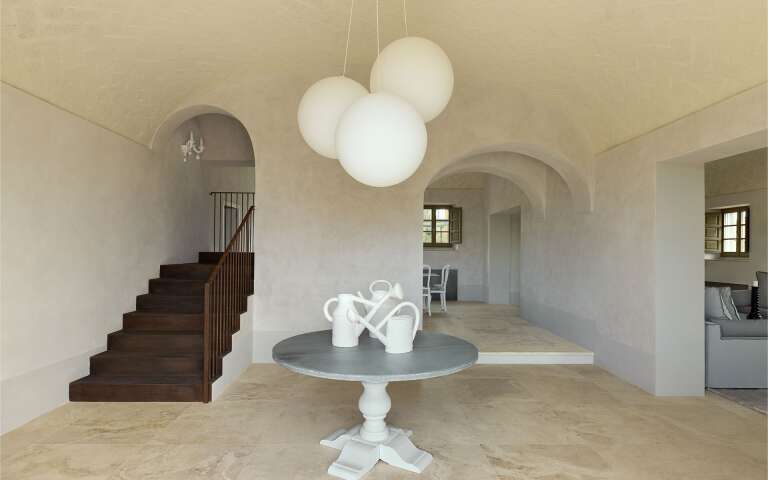 main villa, entrance