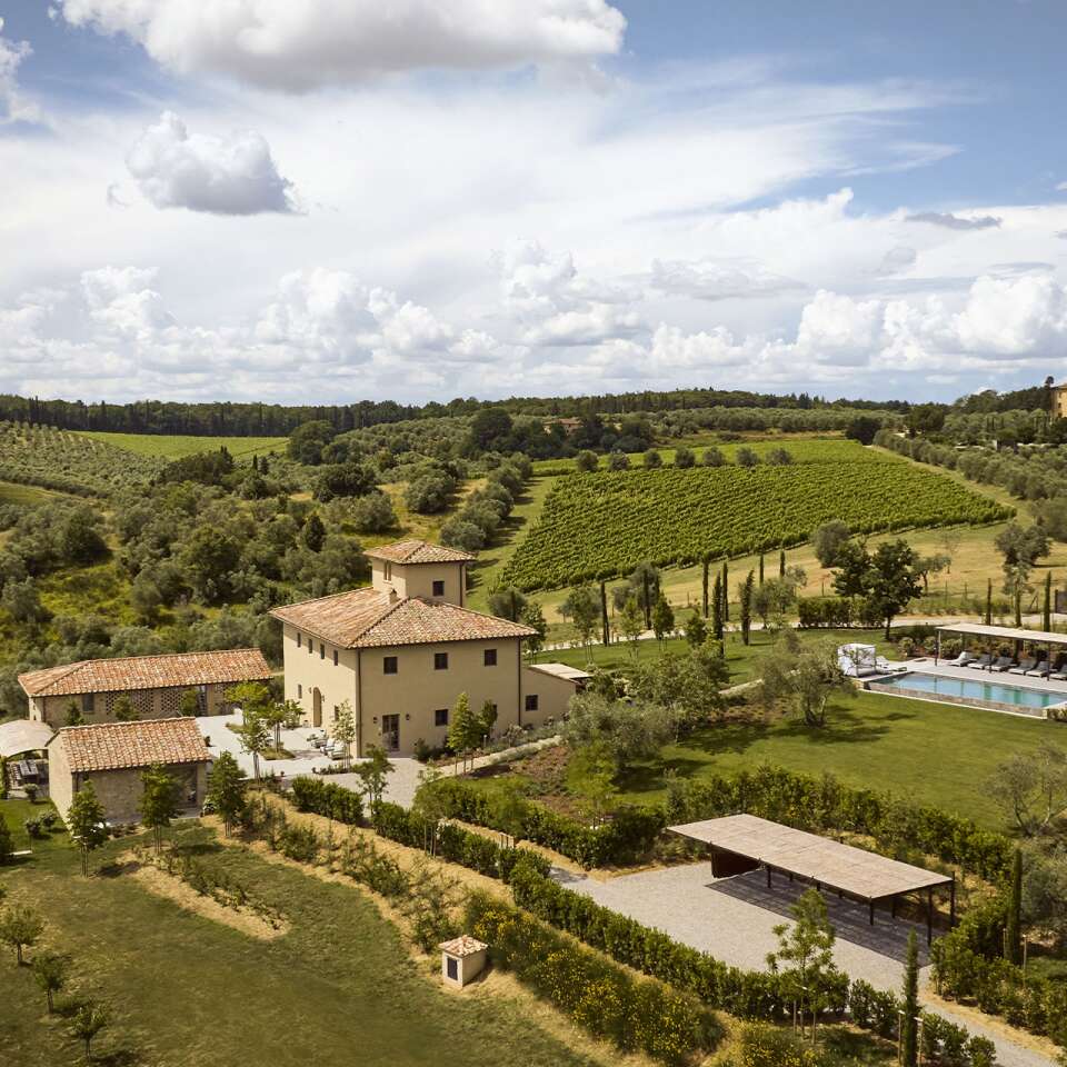 luxury vacation villa Iride for weekly rentals in Tuscany, Chianti area