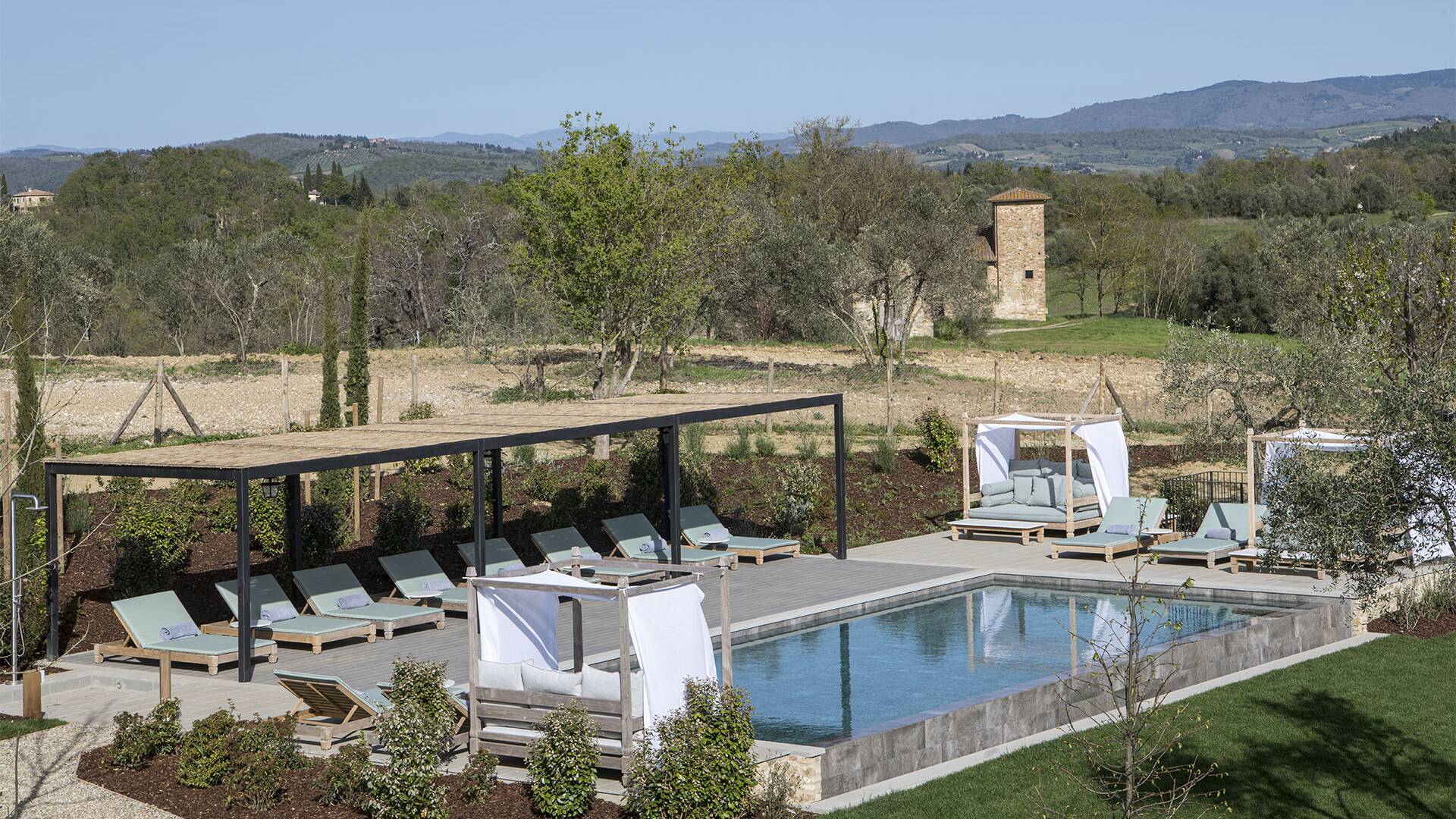 luxury vacation villa Iride for weekly rentals in Tuscany, Chianti area