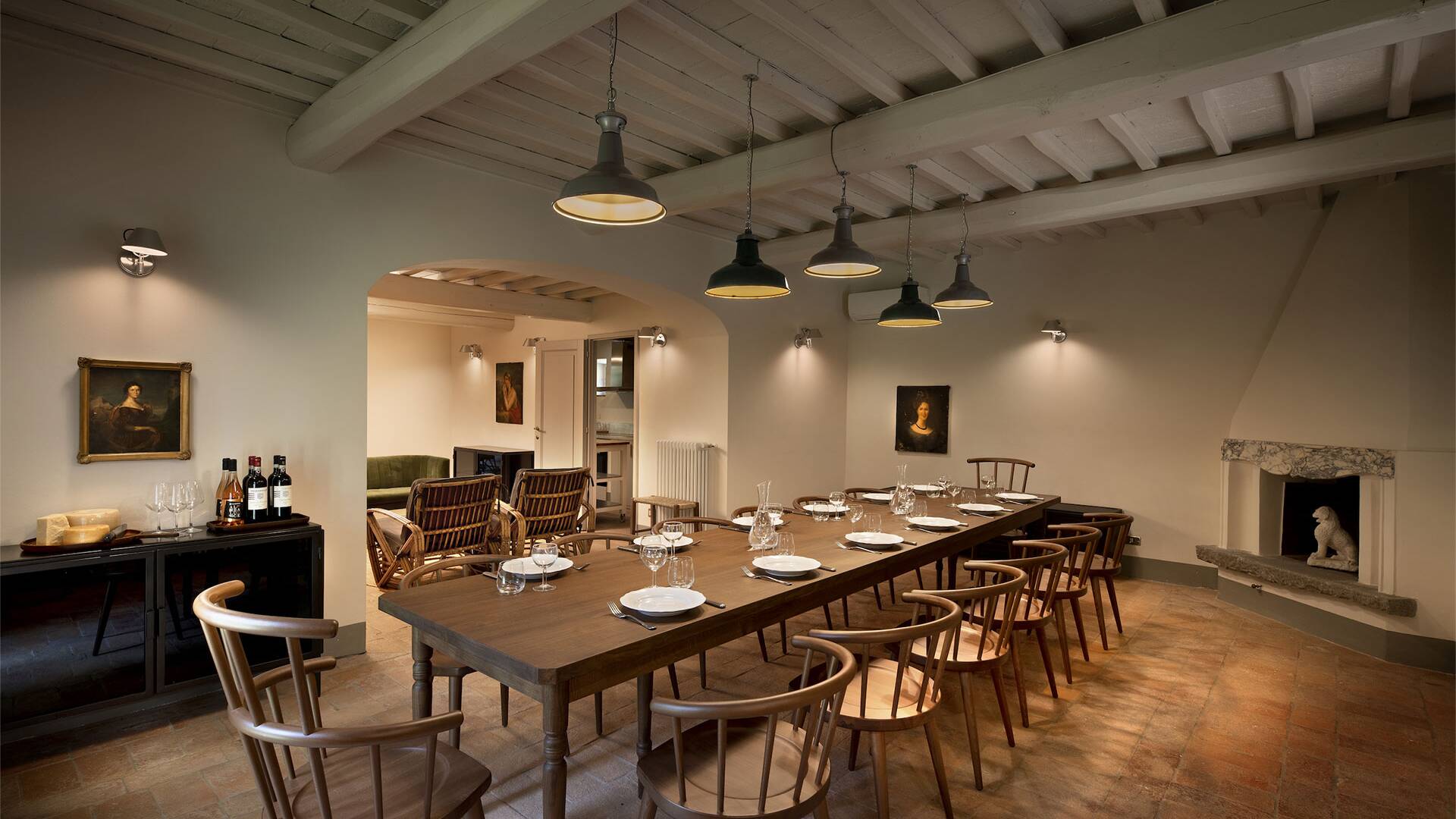 dining table 