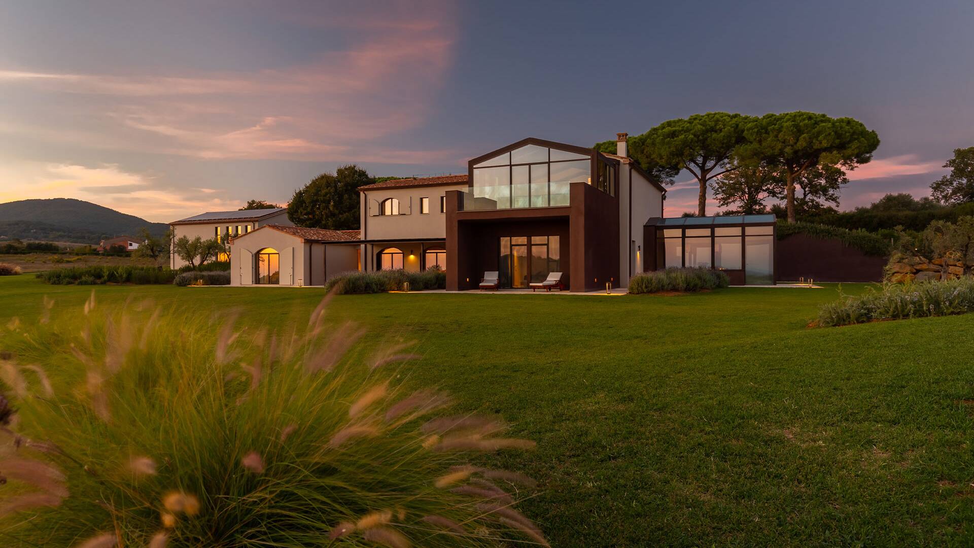villa Camilla during sunset
