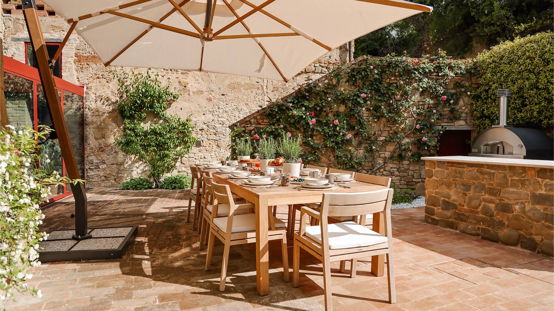 alfresco covered terrace 