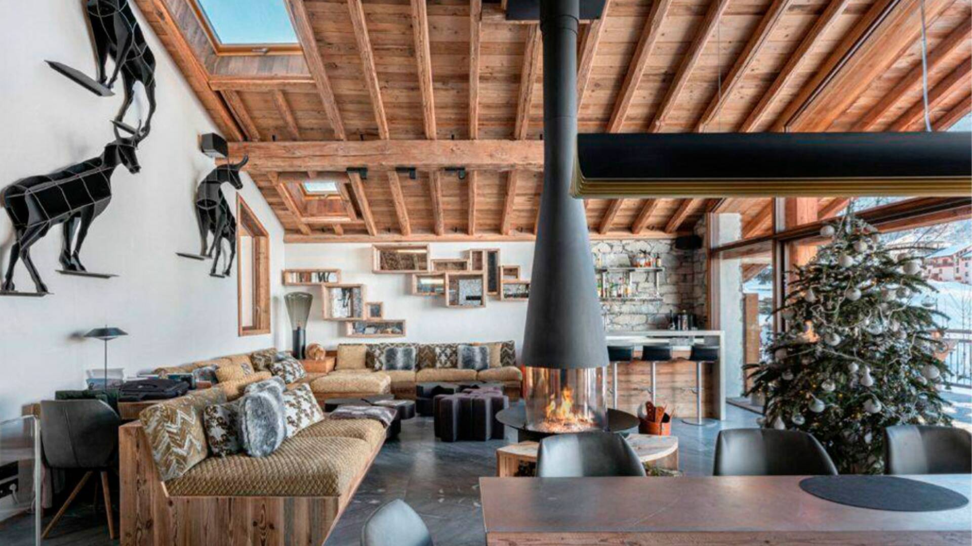 luxury chalet Turquoise, Courchevel, France