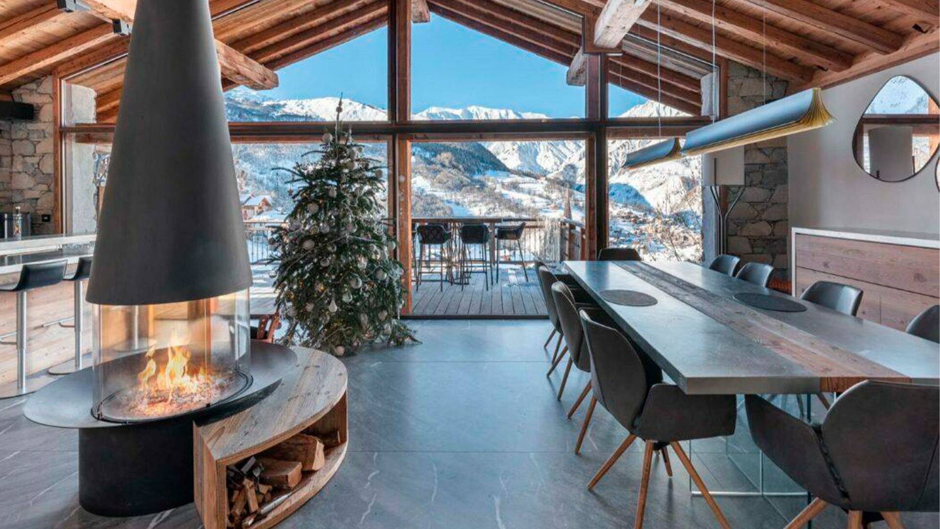 luxury chalet Turquoise, Courchevel, France