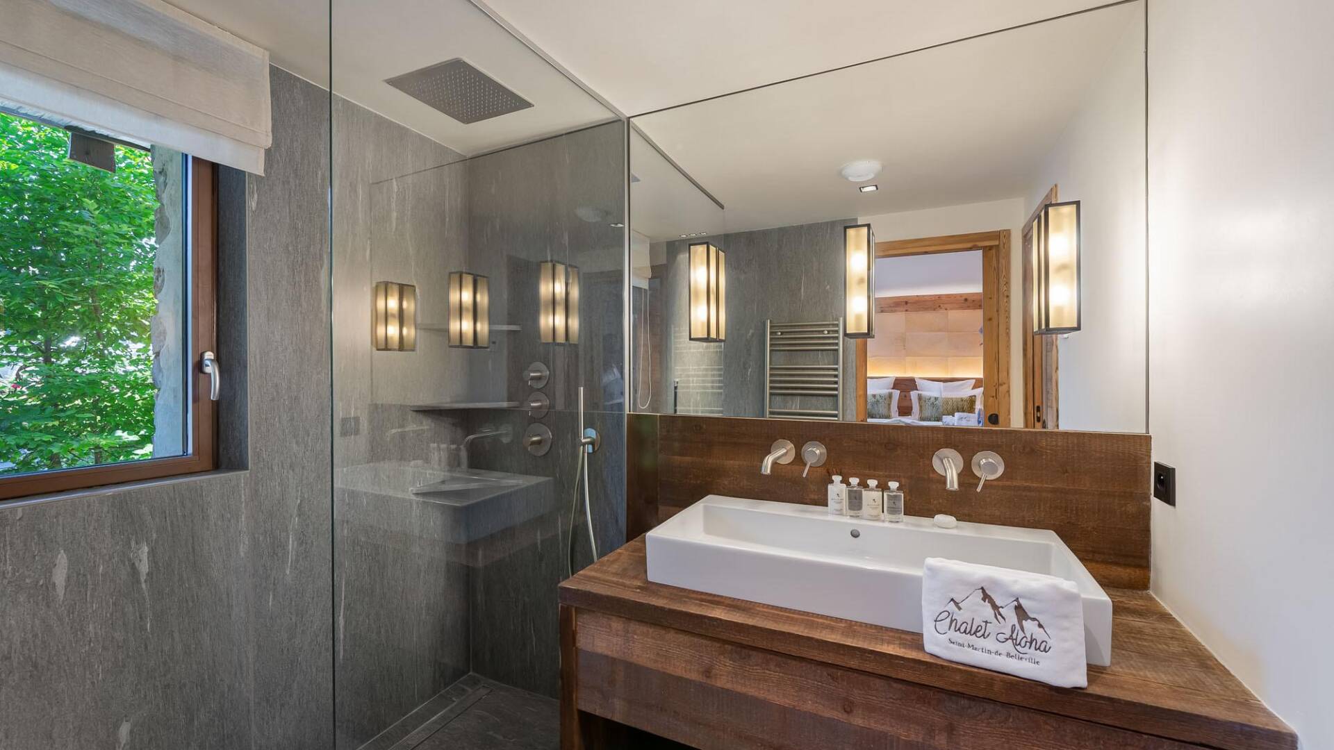 luxury Chalet Turquoise, Courchevel, France