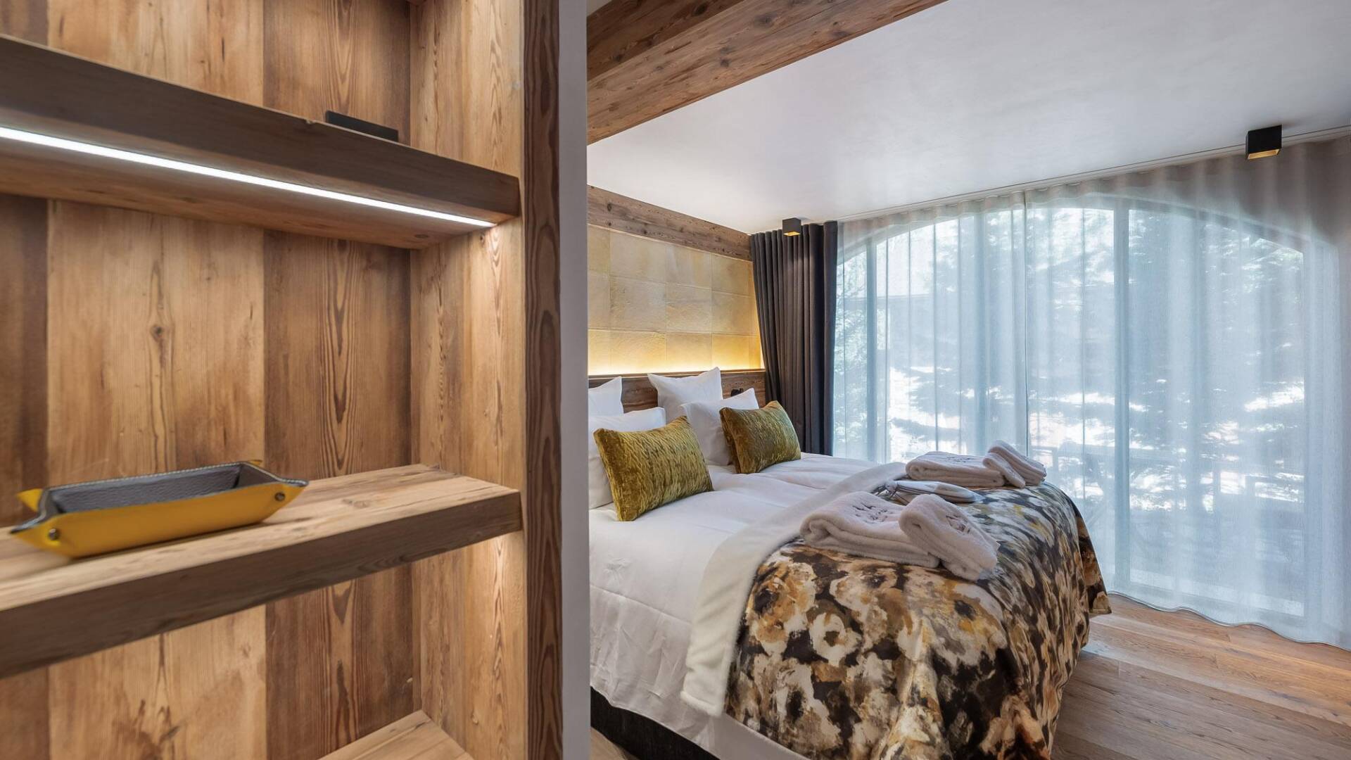 luxury Chalet Turquoise, Courchevel, France