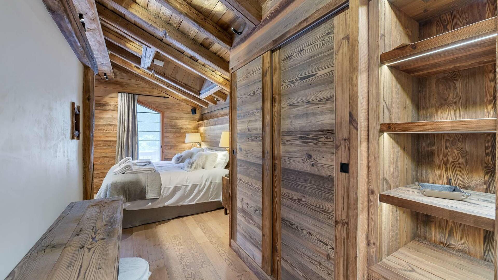 luxury Chalet Turquoise, Courchevel, France