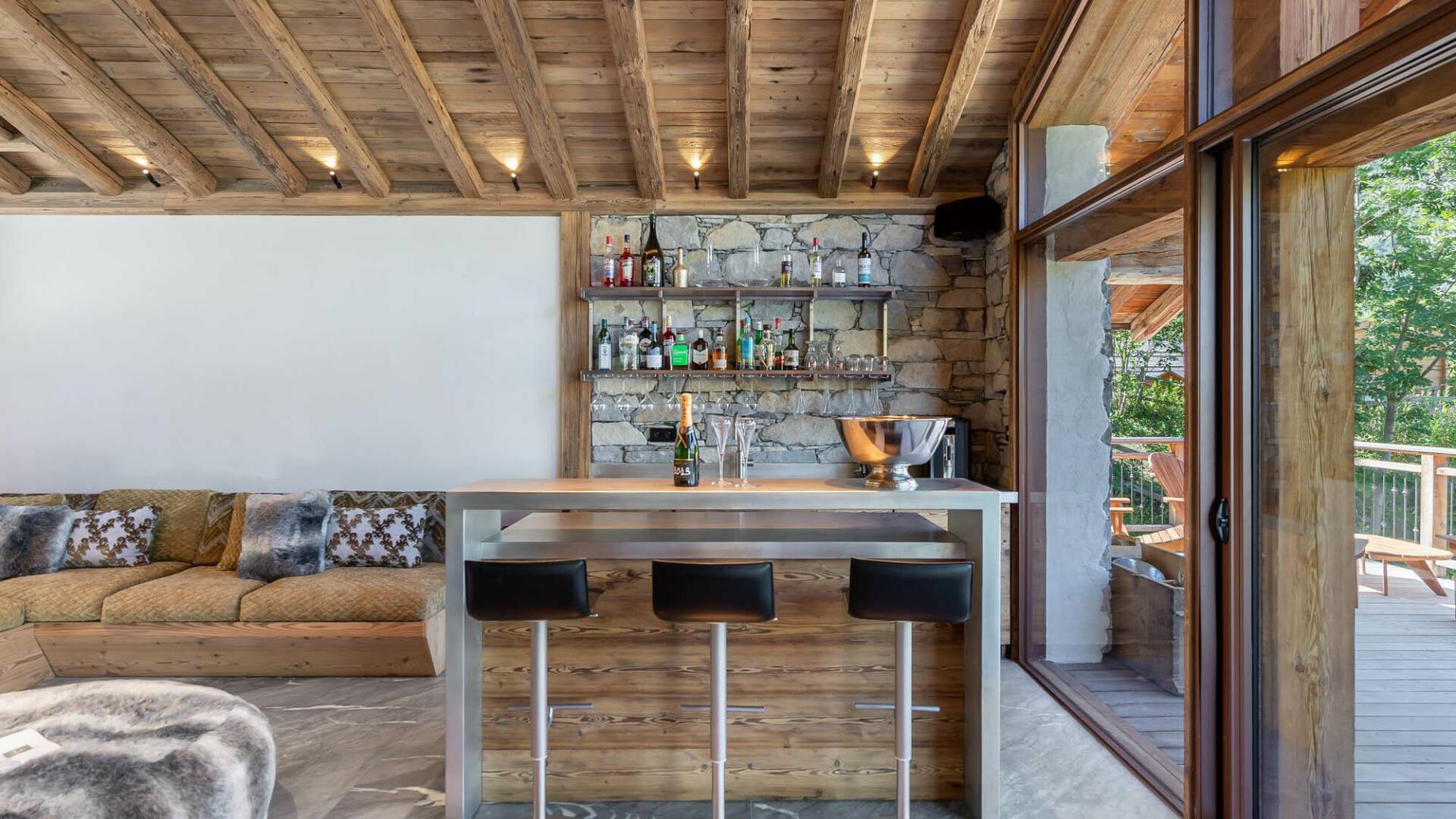 luxury Chalet Turquoise, Courchevel, France