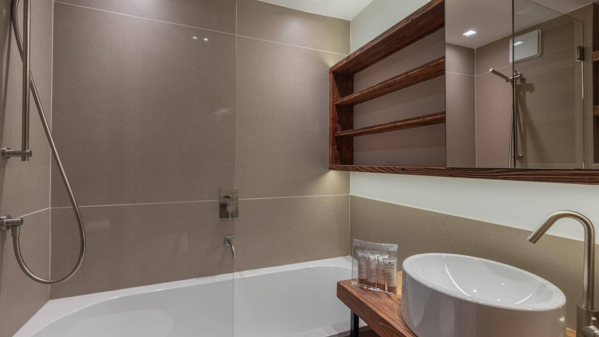 luxury Chalet Malachite for weekly rental, Méribel, France