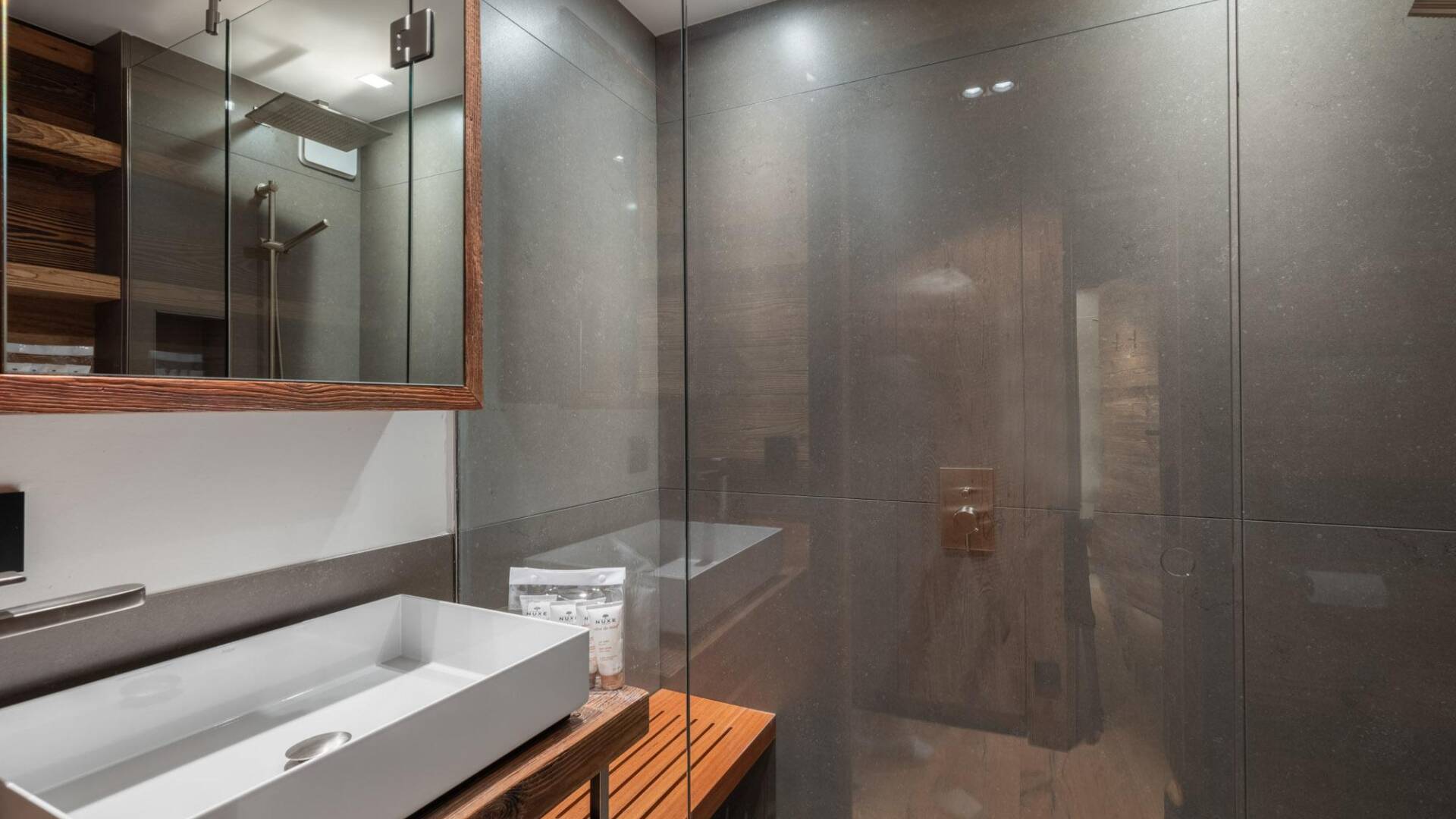 luxury Chalet Malachite for weekly rental, Méribel, France