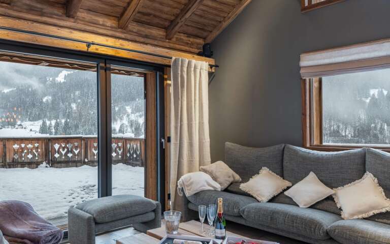 living area with comfortable sofa