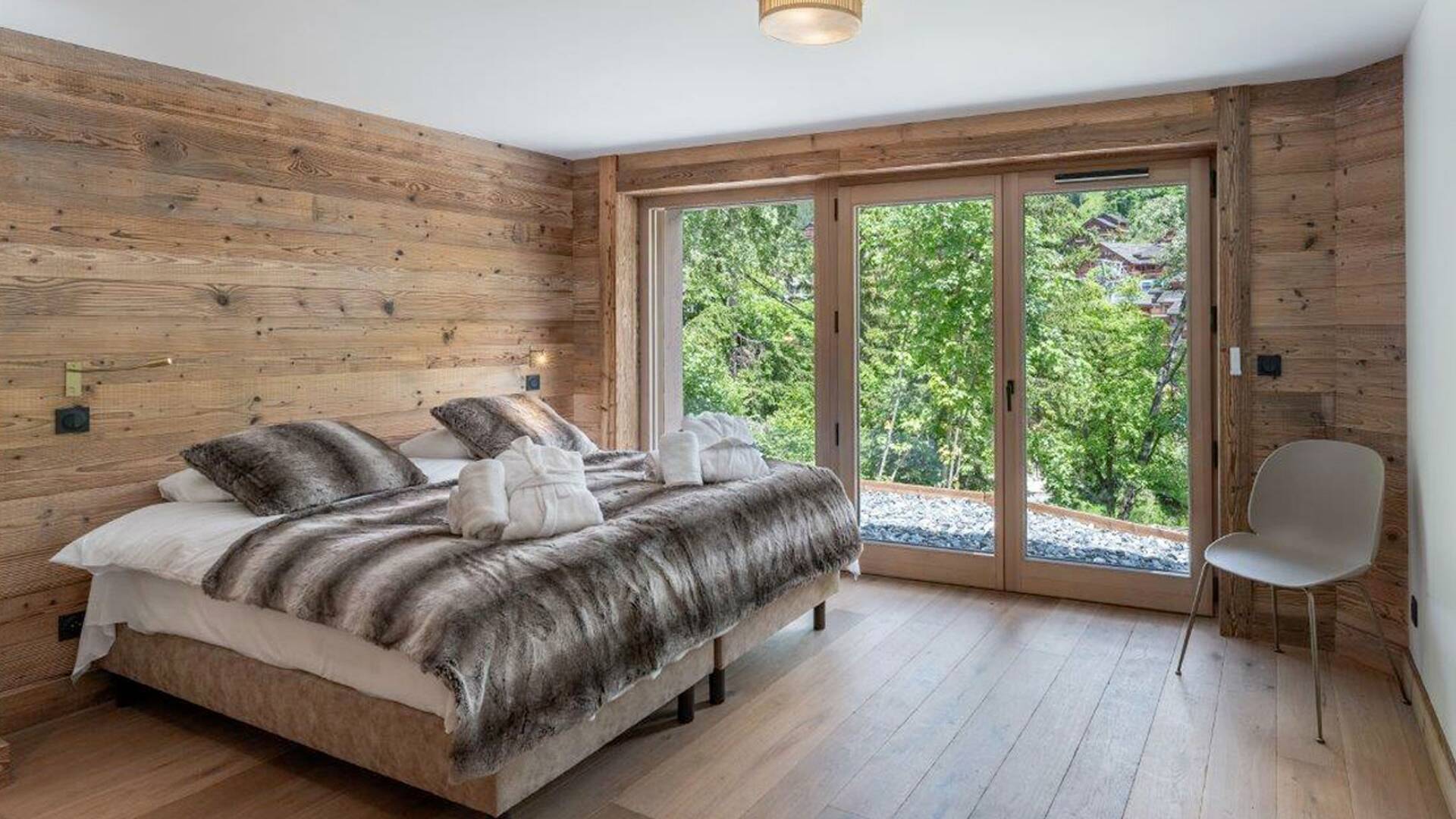 double bedroom with balcony