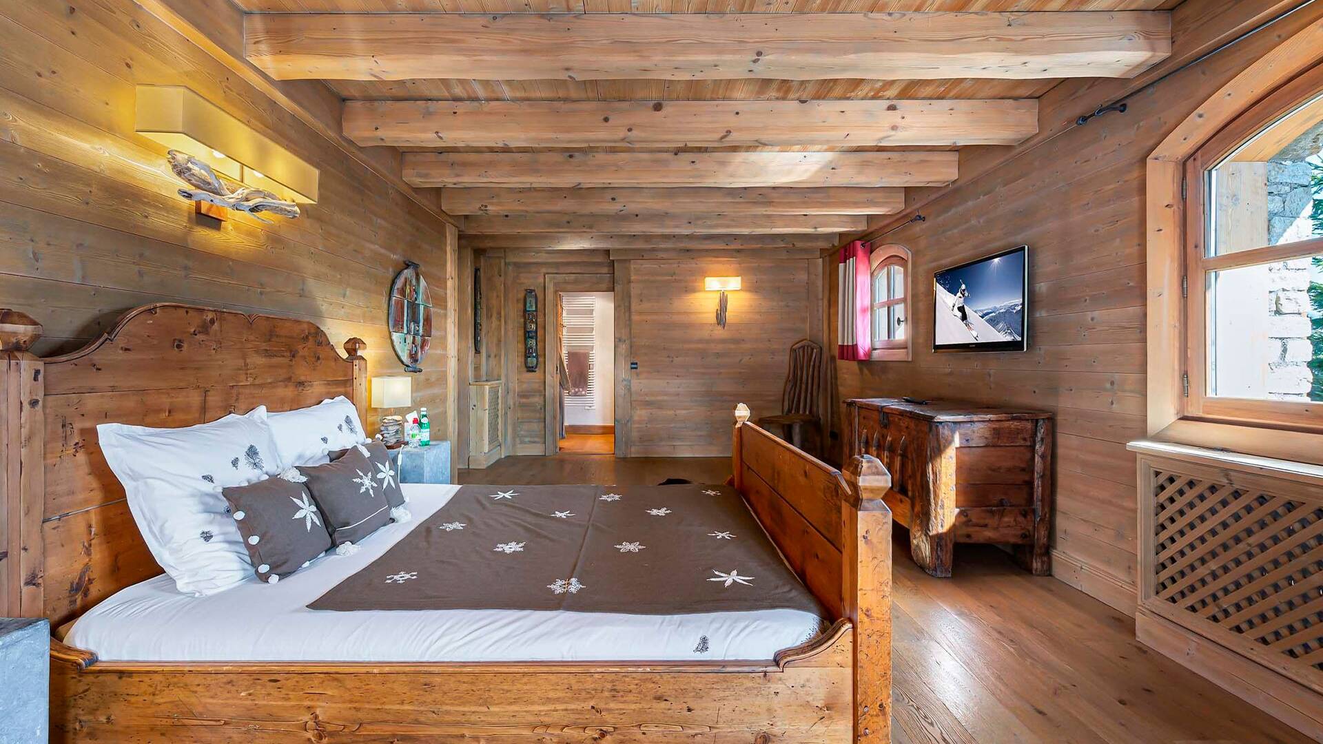 spacious double bedroom
