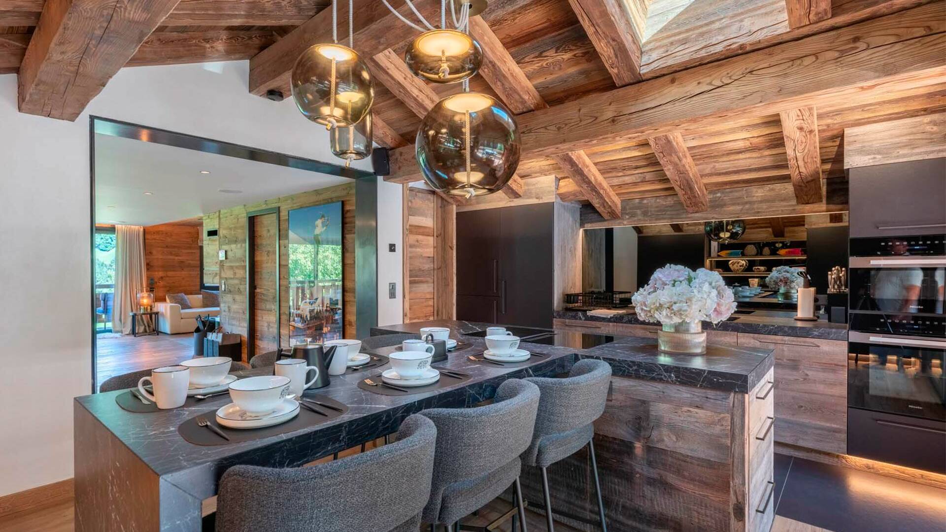 breakfast table in the kithcen