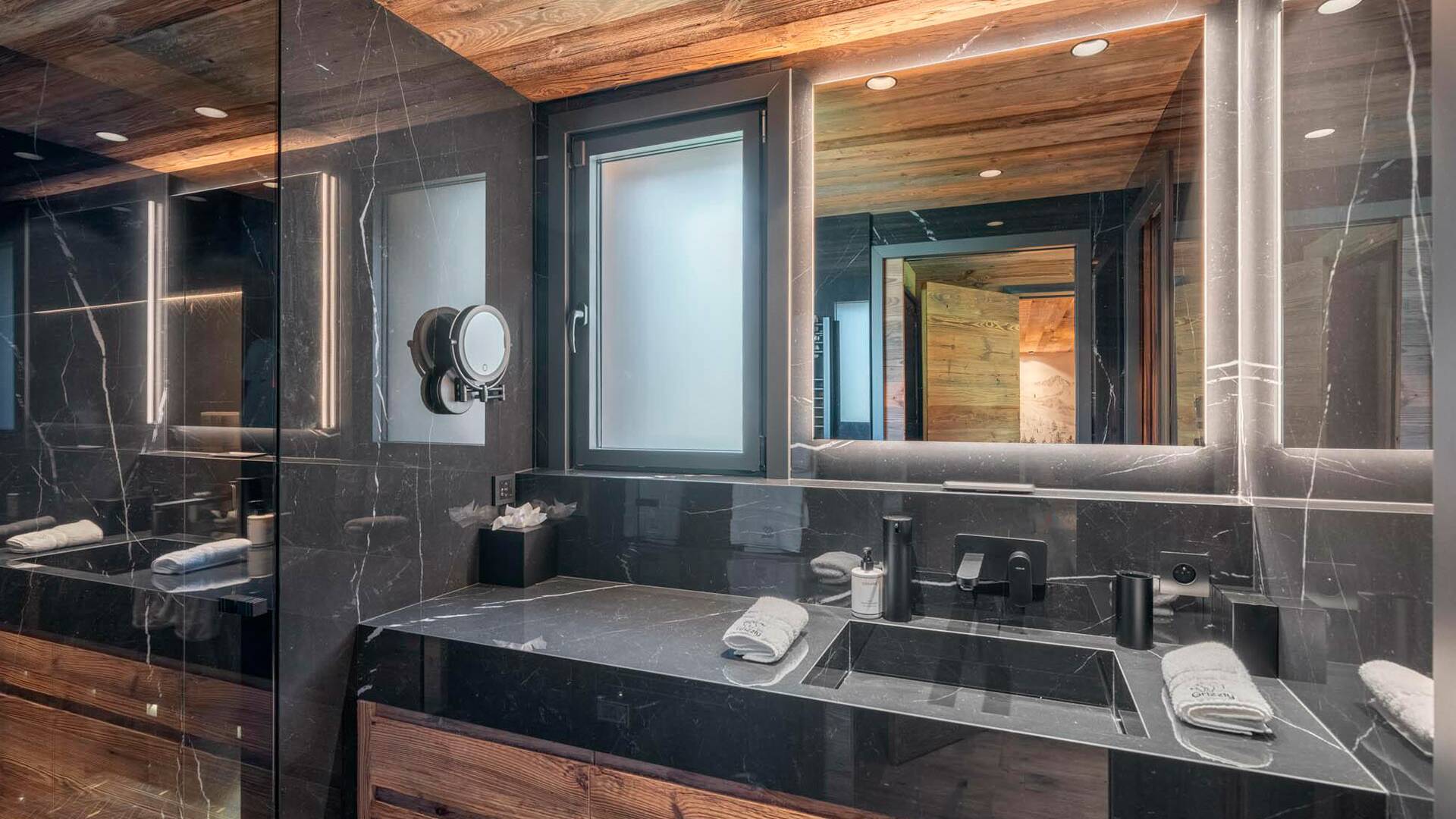 en suite bathroom 