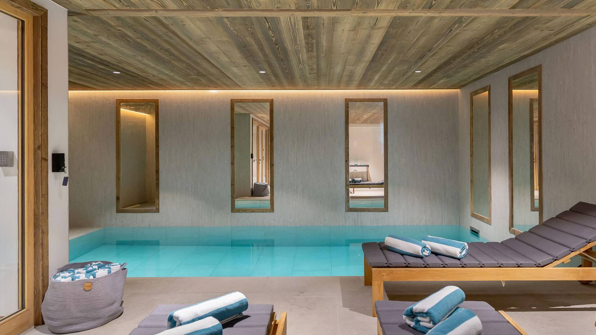 wellness area including pool and sauna for relax