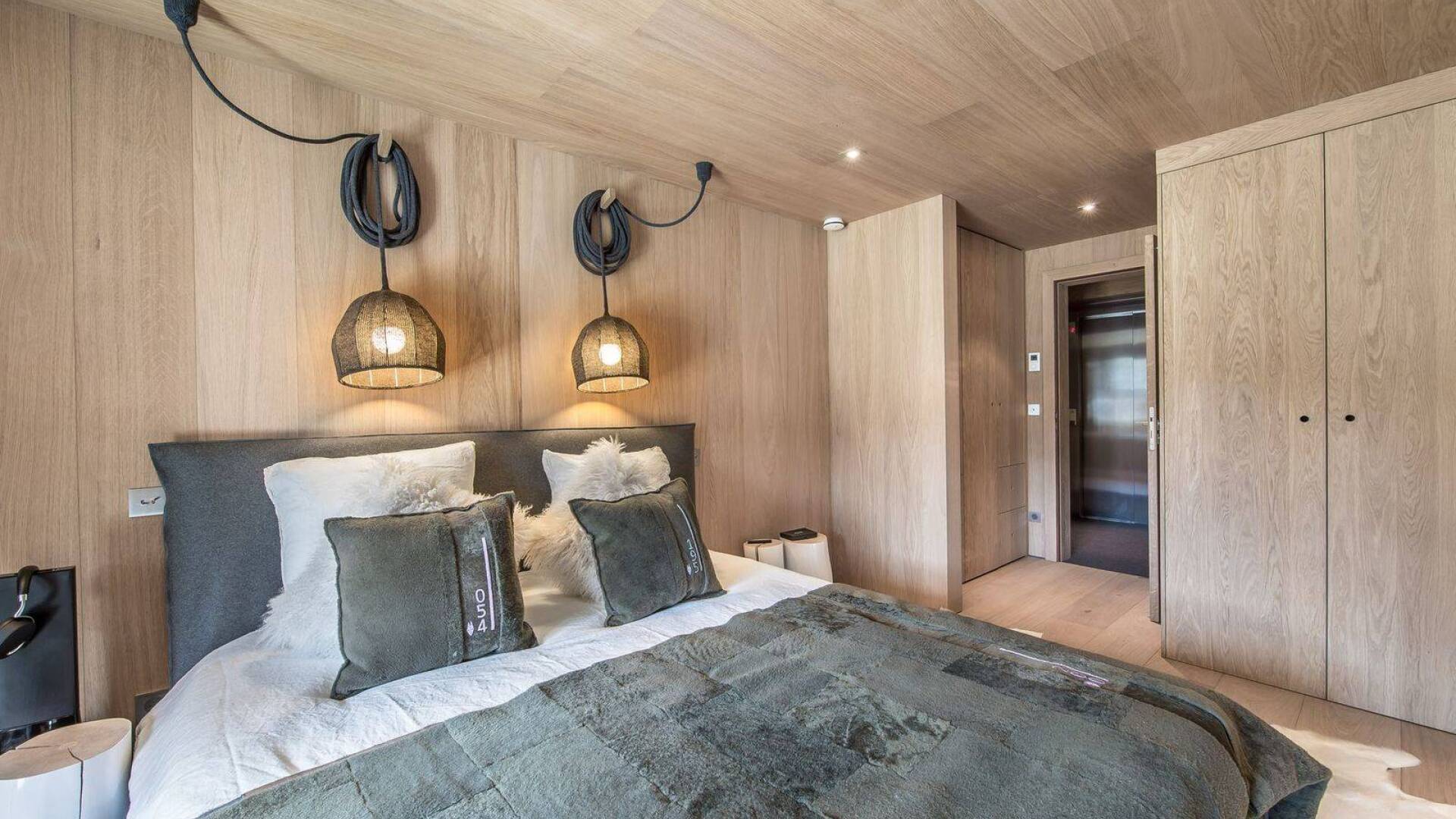 bedoom 2, second floor