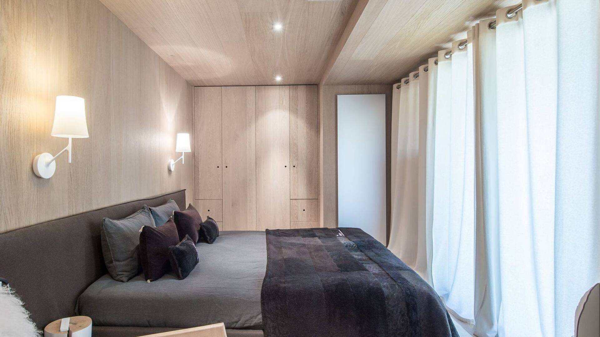 bedoom 5, third floor