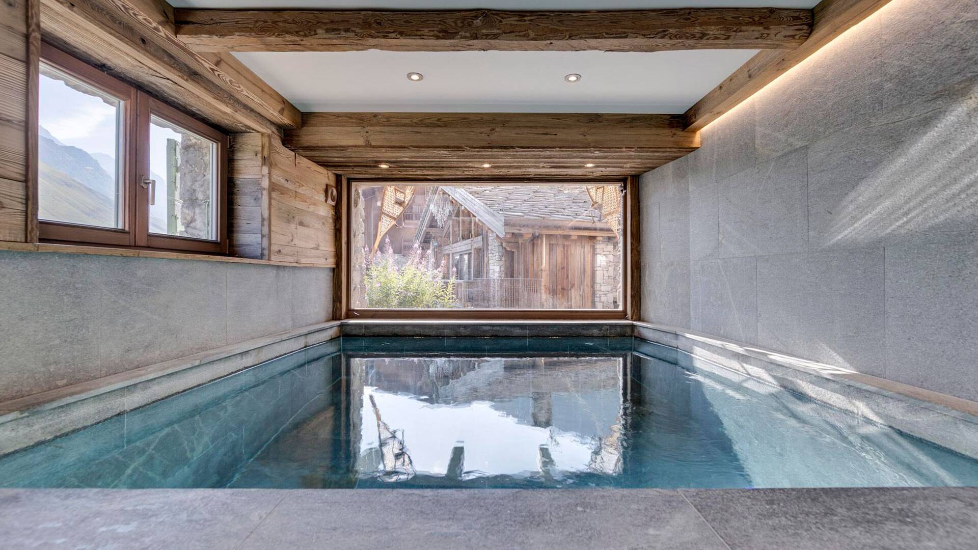 indoor pool, wellness area