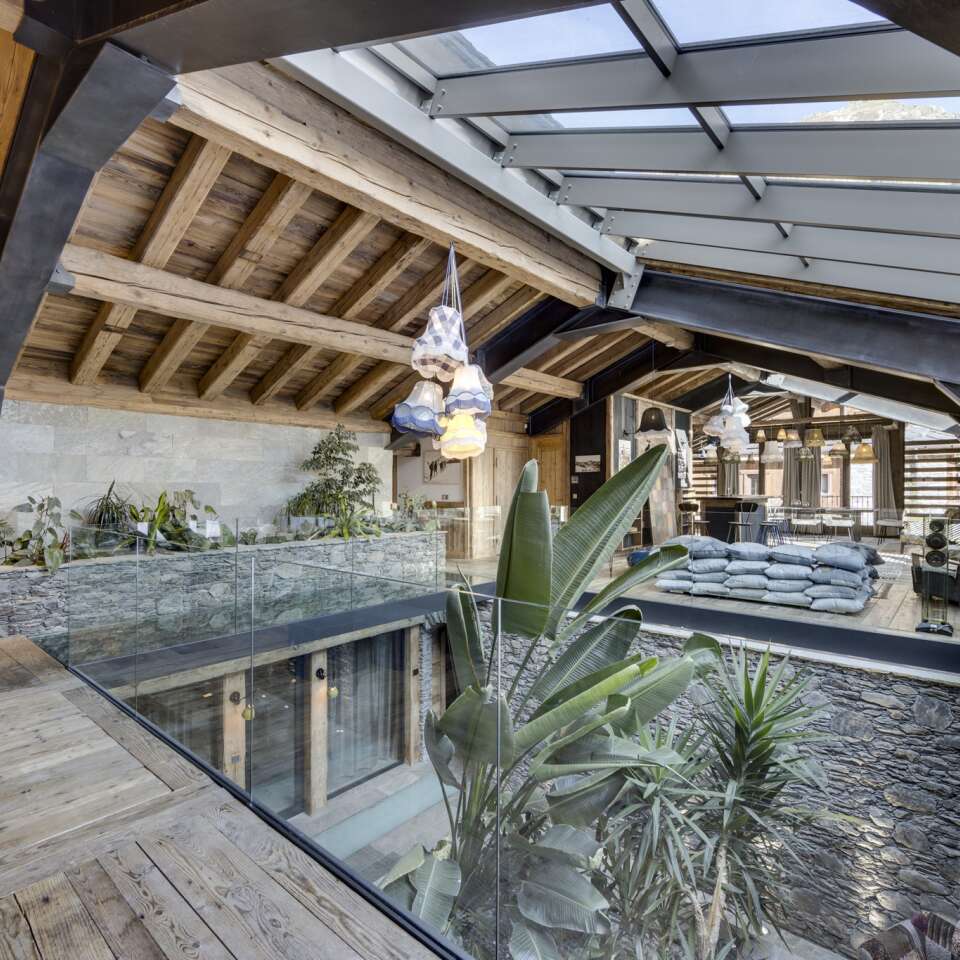 open space living room 