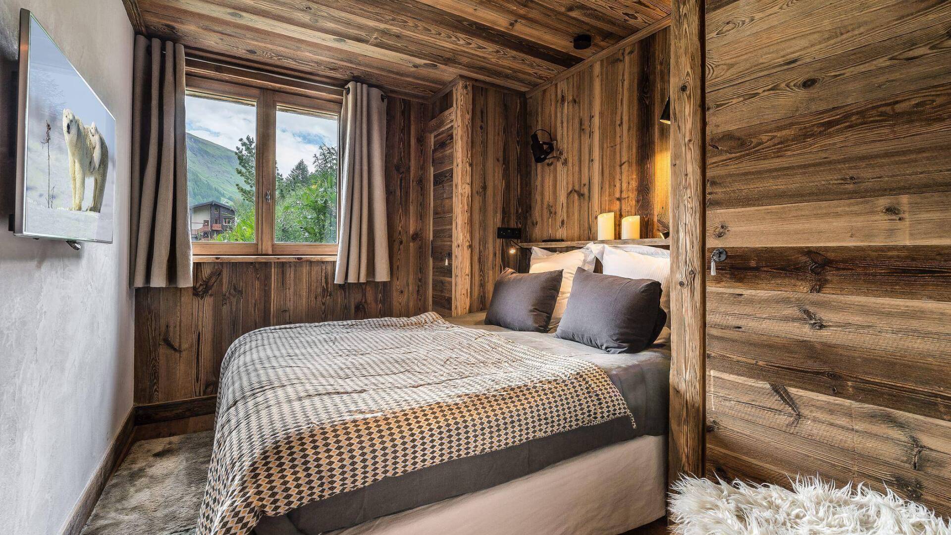 double bedroom