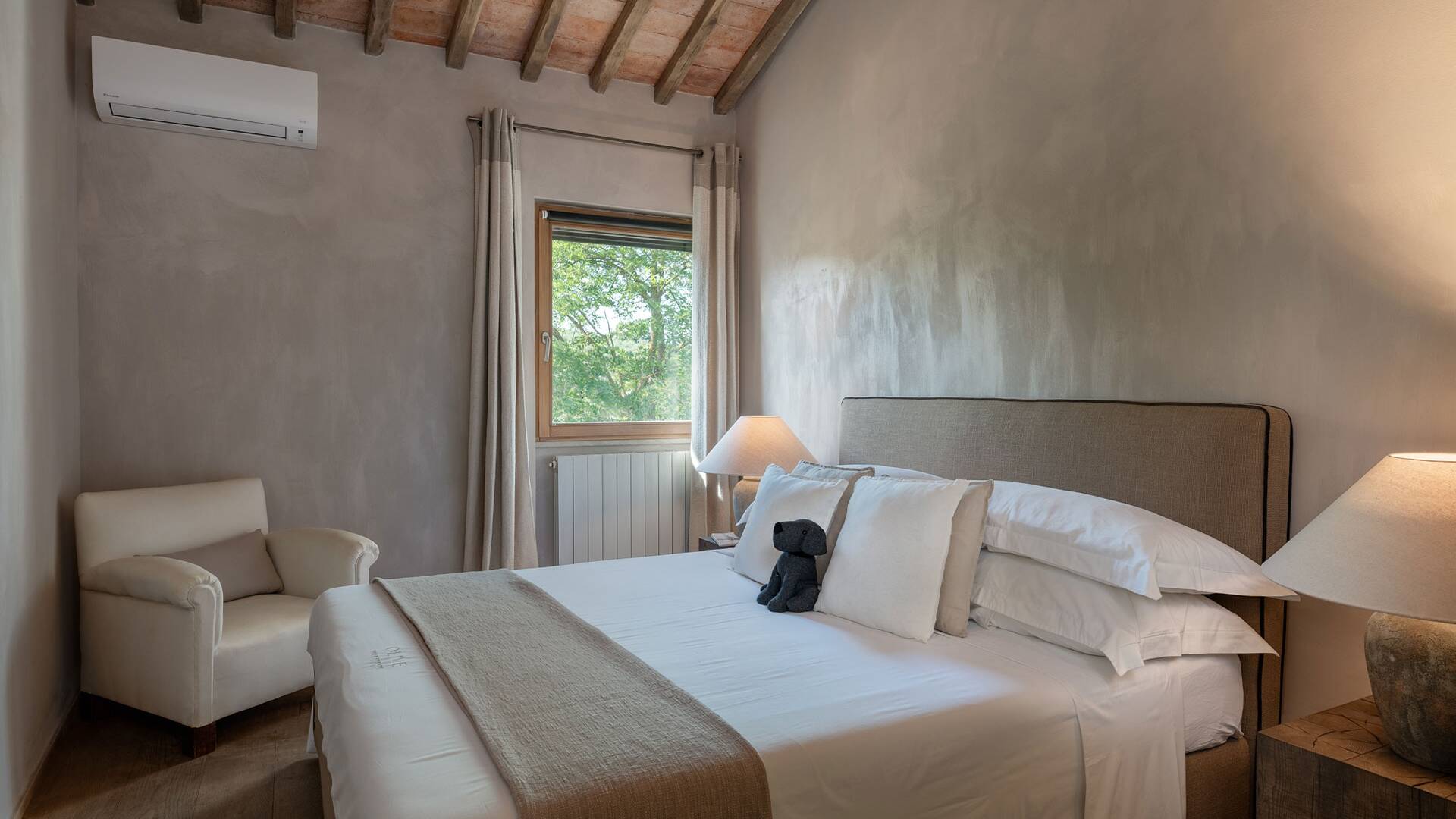 double bedroom