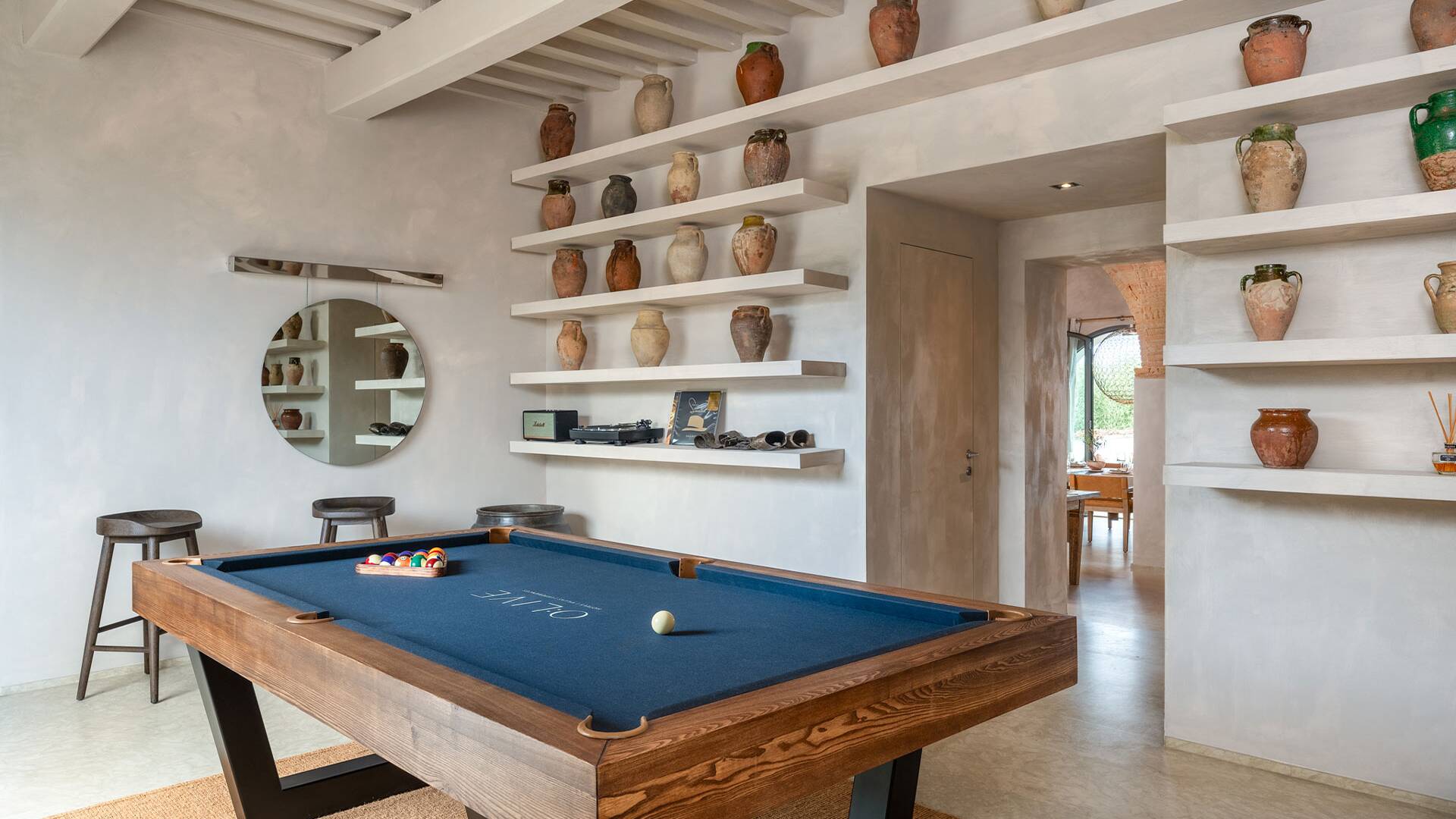 pool table