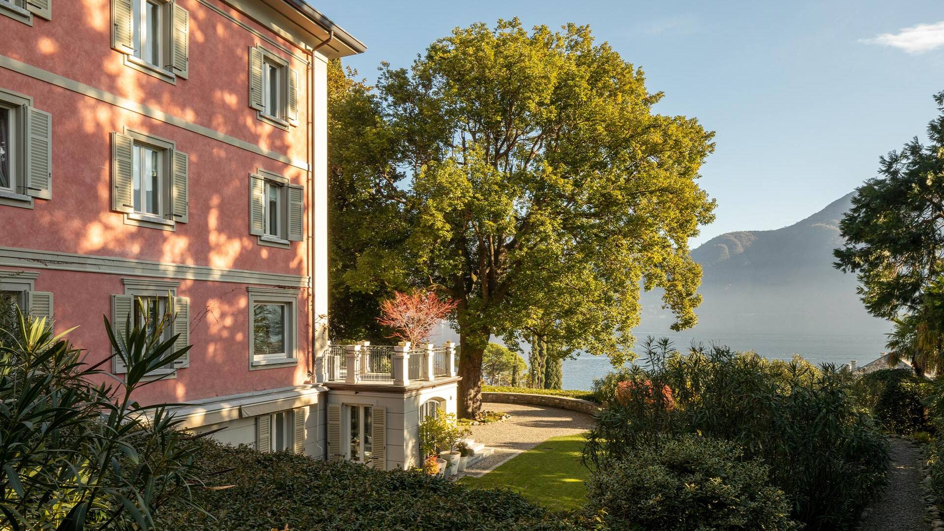 luxury villa cola, lake como