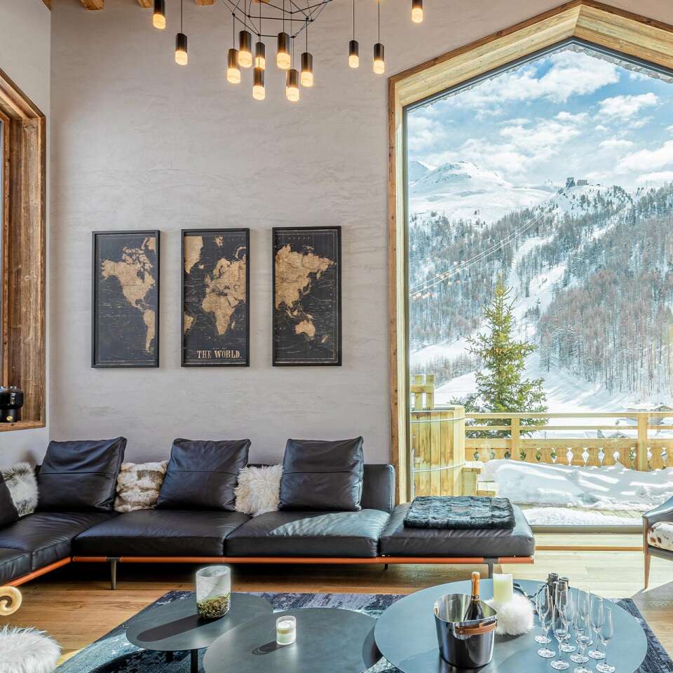 living room with mountain view