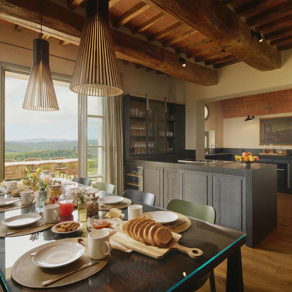 fully equipped kitchen and dining table