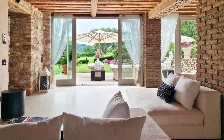 main villa living room 